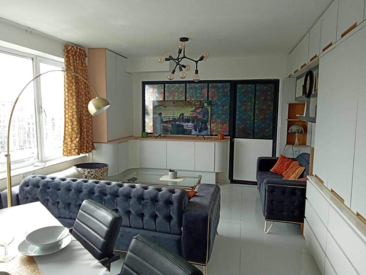Liege Centre Mediacite Appartement Possible Parking Terrasse Immense 8Eme Pour 2 Personnes Eksteriør billede